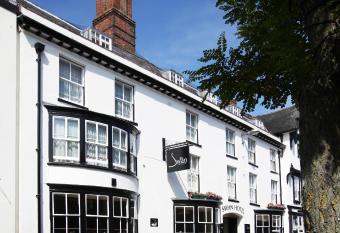 The Swan Hotel, Stafford, Staffordshire allows 18 year olds to book a room