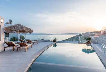 Alianthos Villa allows 18 year olds to book a room