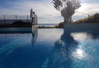 Appartement au Chateau Vallaya has Balcony rooms