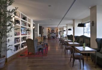 Starhotels Tuscany allows 18 year olds to book a room