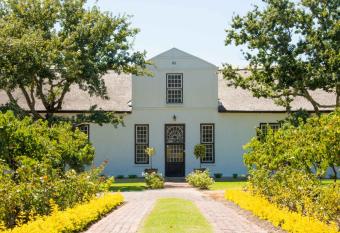 Goedemoed Farm Guest House Paarl allows 18 year olds to book a room