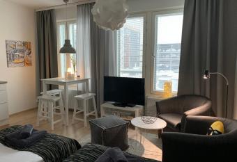 The Harbour Apartments has Balcony rooms