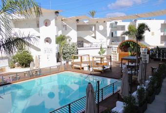 Apartamentos Bora Bora - Adults Only has Balcony rooms