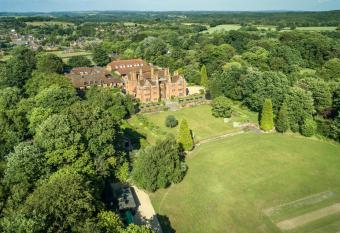 New Place allows 18 year olds to book a room