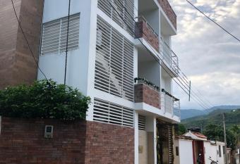 Econilonatural has Balcony rooms