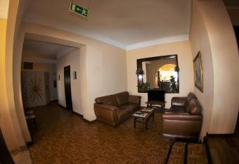 Residencial Sol has Balcony rooms