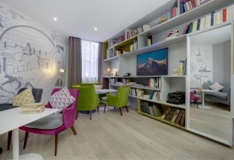 Citadines Part-Dieu Lyon allows 18 year olds to book a room