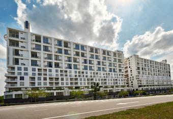 Hotel MetraSquare allows 18 year olds to book a room