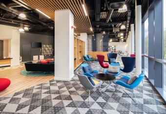 Holiday Inn Express - Birmingham - City Centre, an IHG Hotel allows 18 year olds to book a room