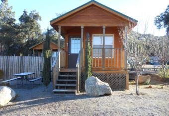 Oakzanita Springs Camping Resort Cabin 1 has Balcony rooms