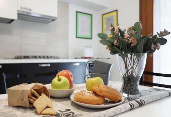 Yourbanflat San Giovanni allows 18 year olds to book a room