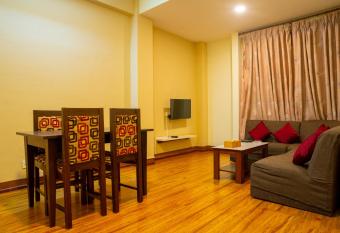 Atlas Serviced Apartments has Balcony rooms