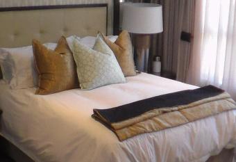 Zimbali Suite 414 has Balcony rooms