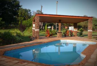 Votadini Country Cottages has Balcony rooms