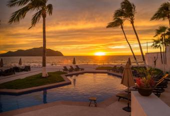 Ocean View Beach Hotel has Balcony rooms