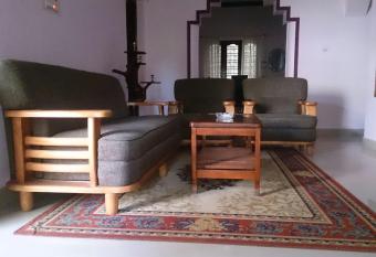 Dhruva Homestay has Smoking rooms