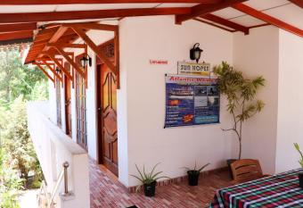 Sun Hopes has Balcony rooms
