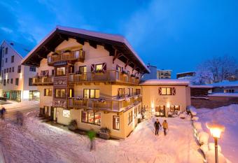 Hotel Glasererhaus has Balcony rooms