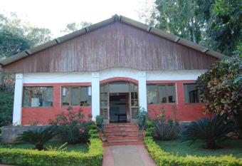 Zeenath Taj Gardens has Balcony rooms