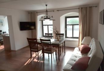 Altstadt Apartments has Balcony rooms