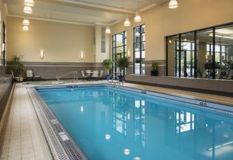 Victoria Marriott Inner Harbour allows 18 year olds to book a room