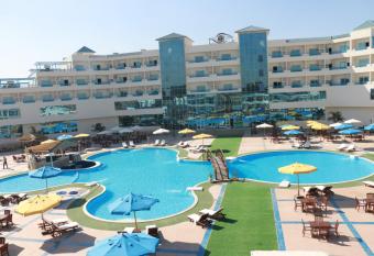 The Guard Hotel has Smoking/Balcony rooms
