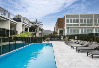Headlands Austinmer Beach has Balcony rooms