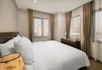 Poonsa Duy Tan Hotel and Serviced Apartment allows 18 year olds to book a room