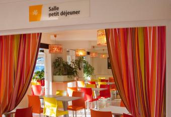 Premiere Classe Rungis - Orly allows 18 year olds to book a room