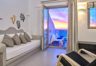 La Bellezza Eco Boutique Hotel allows 18 year olds to book a room