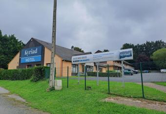 KYRIAD HONFLEUR - La Riviere Saint Sauveur allows 18 year olds to book a room