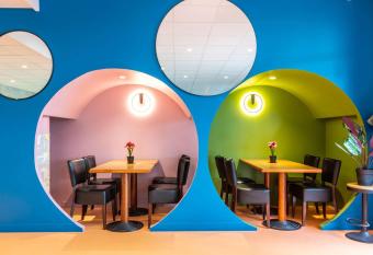 ibis Styles Paris Saint Denis Pleyel allows 18 year olds to book a room