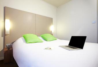 Campanile Villejuif allows 18 year olds to book a room