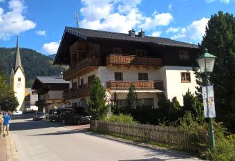 Appartement La Piazza has Balcony rooms