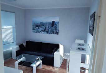 Apartment Arena Silver allows 18 year olds to book a room