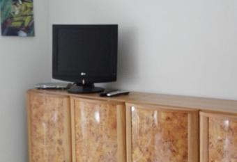 Apartment Flughafen Leipzig has Balcony rooms