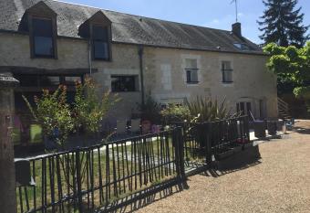 Loft P tite Pomme Azay le Rideau has Balcony rooms