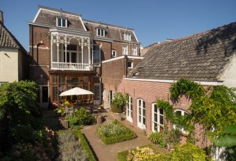 Boutique Hotel De Blauwe Pauw has Balcony rooms