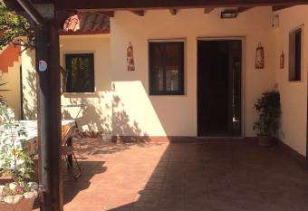 Appartamento l   Akorea allows 18 year olds to book a room