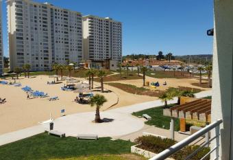 Laguna Bahia Velero has Balcony rooms