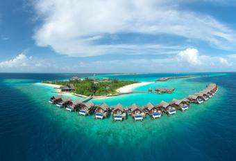 Grand Park Kodhipparu Maldives - Child Stay & Eat Free Until 30 Nov 2024 has Balcony rooms