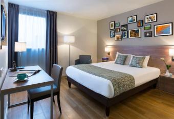 Citadines Wilson Toulouse allows 18 year olds to book a room