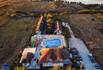 Orizont-Mahmudia has Balcony rooms