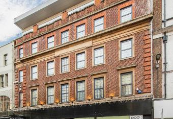 The George Street Hotel allows 18 year olds to book a room