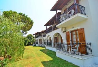 Athina apartments has Balcony rooms