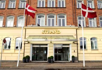 Copenhagen Strand allows 18 year olds to book a room