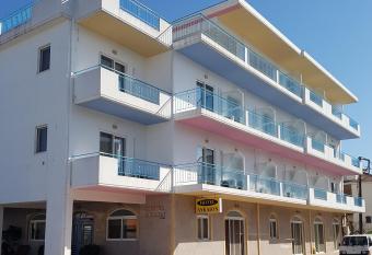 Hotel Lykeon has Balcony rooms