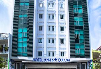 Anh Sao Xanh Hotel allows 18 year olds to book a room