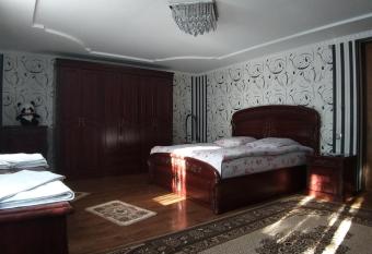 Guest House Misho has Balcony rooms