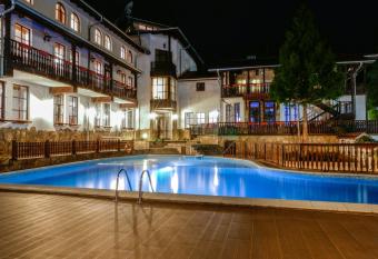 Hotel Alfaresort Thermal Chiflika has Balcony rooms